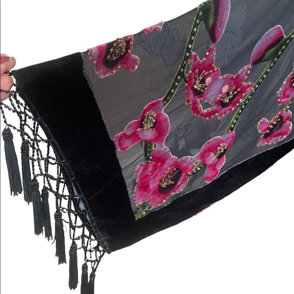 Aris A Cherry Blossom Silk Velvet Burnout w/Tassel Short Kimono O/S. (M/… - Picture 5 of 12